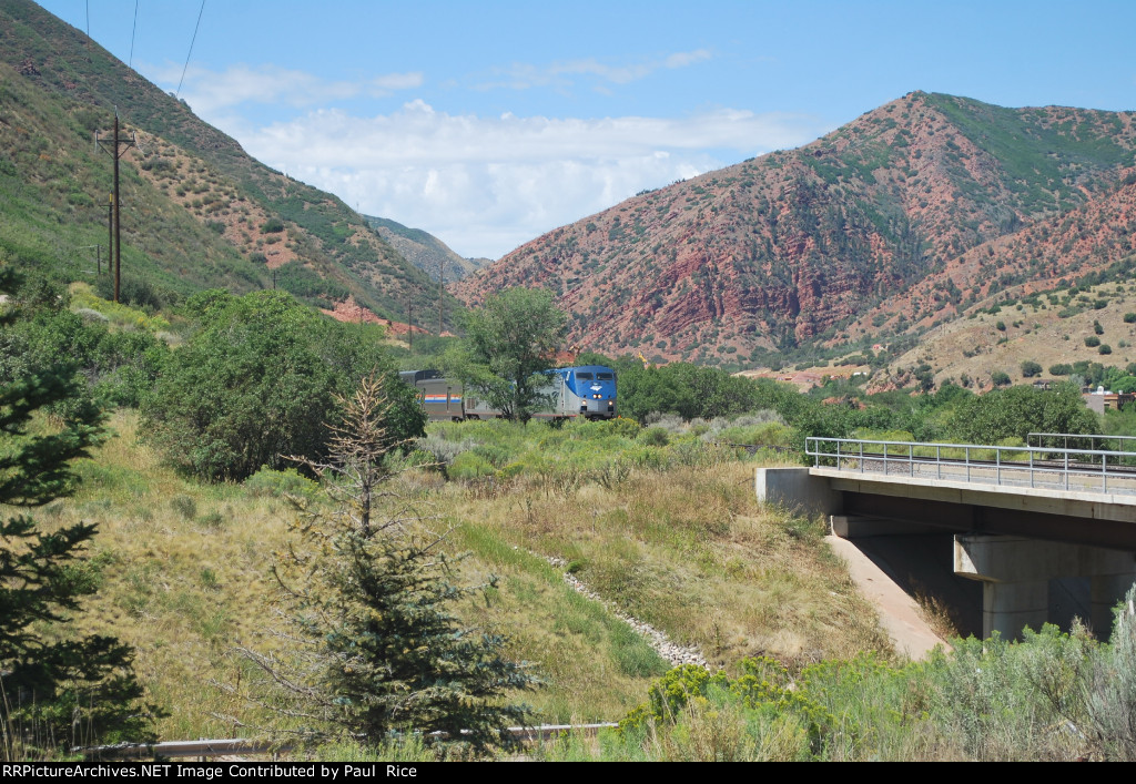 East Bound Amtrak At Glenwood CO